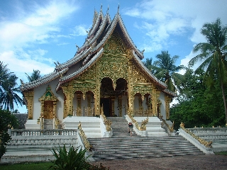 Wat Xieng Thong - Golden City Temple